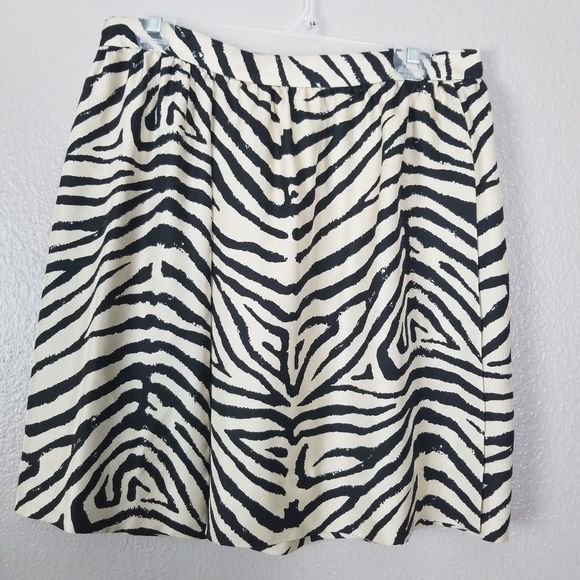 Michael Kors Dresses & Skirts - Michael Kors Gold/Black Silk Zebra Print Skirt S